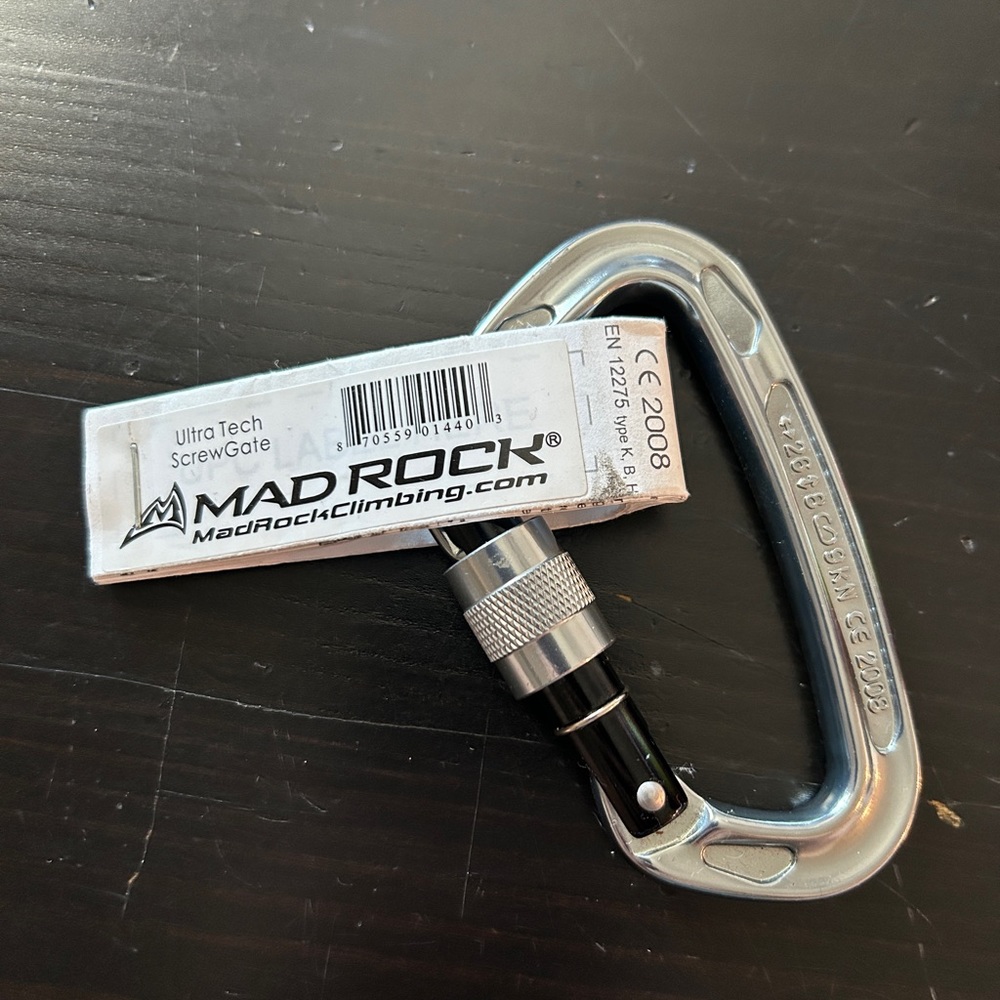 Mad Rock Climbing Ultra Tech ScrewGate Carabiner
